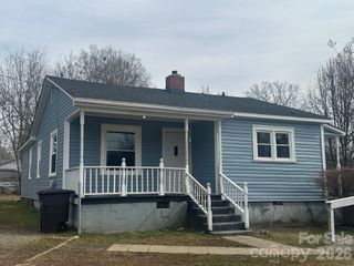 1323 7th Street, Statesville, NC 28677