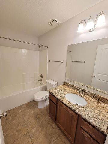 1921 Mooring Drive, Navarre, FL 32566