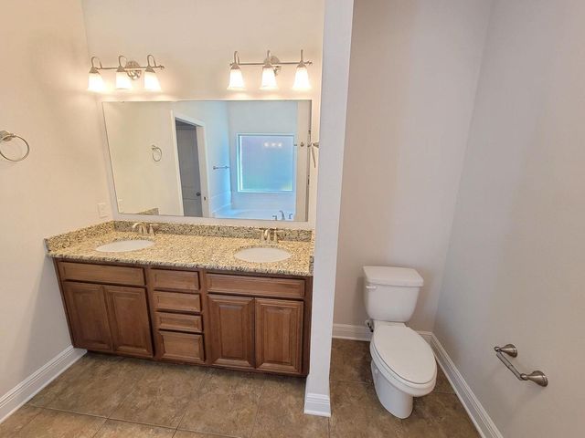 1921 Mooring Drive, Navarre, FL 32566