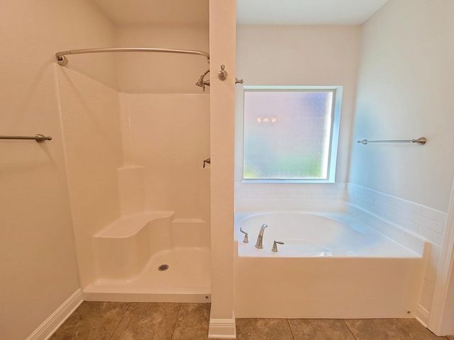 1921 Mooring Drive, Navarre, FL 32566