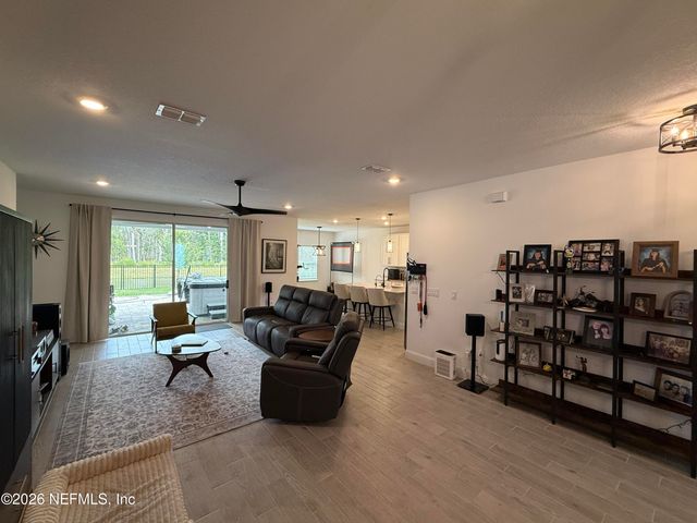 75722 BAYLEY Place, Yulee, FL 32097