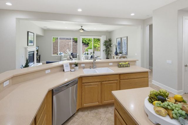 1781 Blackbird Ln, Lincoln, CA 95648