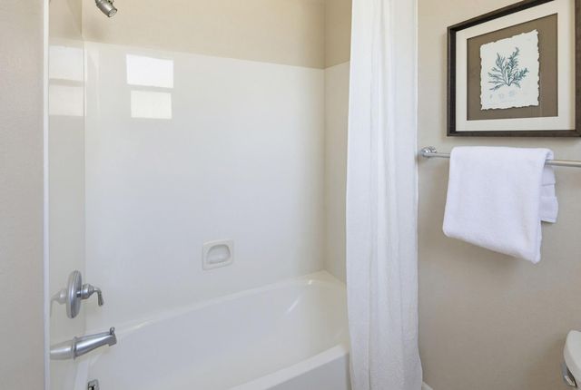 1781 Blackbird Ln, Lincoln, CA 95648