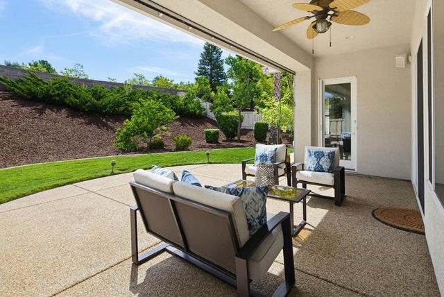 1781 Blackbird Ln, Lincoln, CA 95648