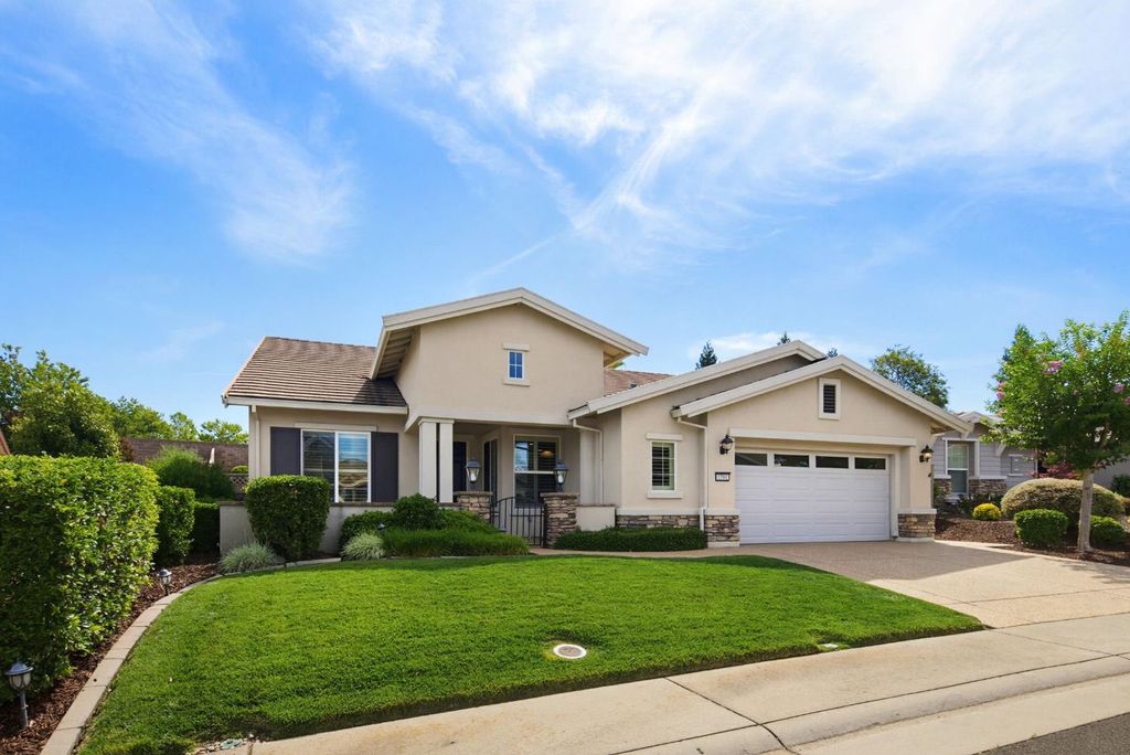 1781 Blackbird Ln, Lincoln, CA 95648