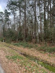 14B Meyer Road, Huffman, TX 77336