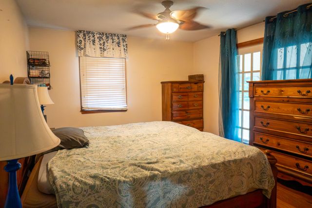 7001 S State Highway Ff, Brookline, MO 65619