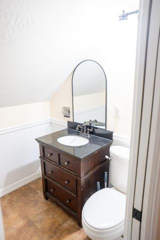 7001 S State Highway Ff, Brookline, MO 65619
