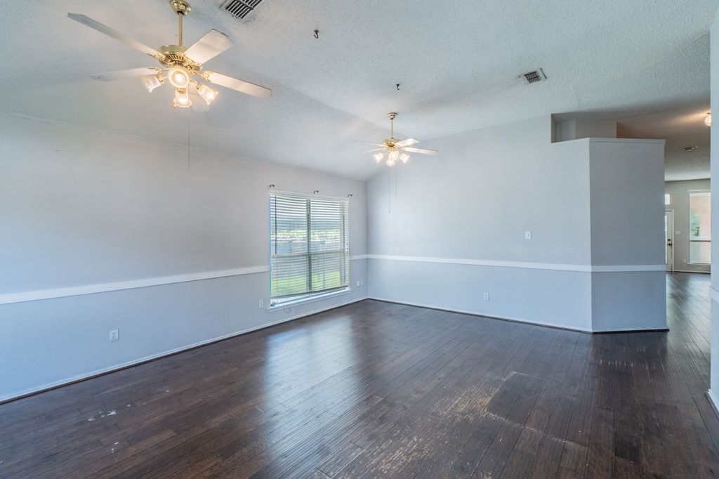 3913 Orlando Springs Drive, Fort Worth, TX 76123 — photo 4