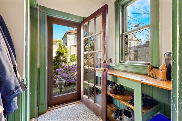 3 Moultrie St, Boston, MA 02124