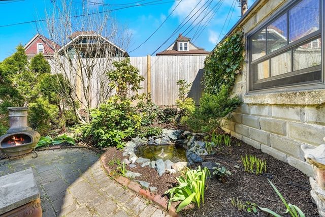 3 Moultrie St, Boston, MA 02124