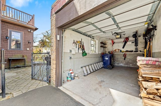 3 Moultrie St, Boston, MA 02124