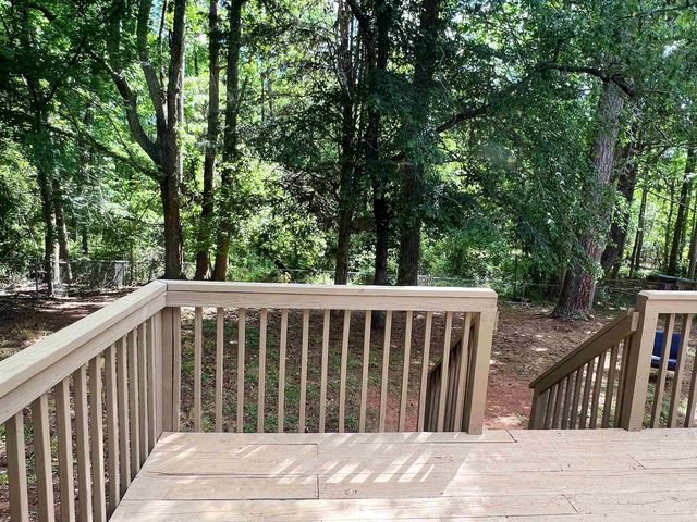 434 Johnson Rd, Roebuck, SC 29376