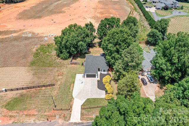 12601 Mayes Road, Huntersville, NC 28078