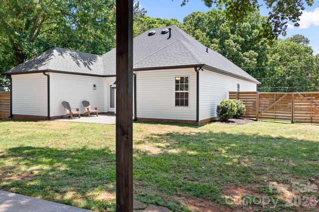 12601 Mayes Road, Huntersville, NC 28078