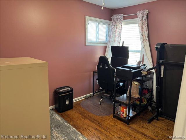 1124 Shirley Drive, Ypsilanti, MI 48198