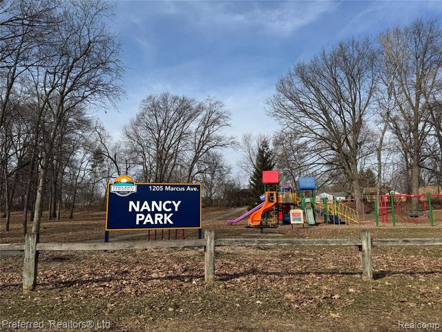 1124 Shirley Drive, Ypsilanti, MI 48198