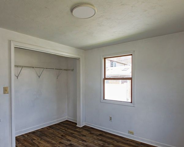 10 N Glenway Ave, Randolph, MA 02368