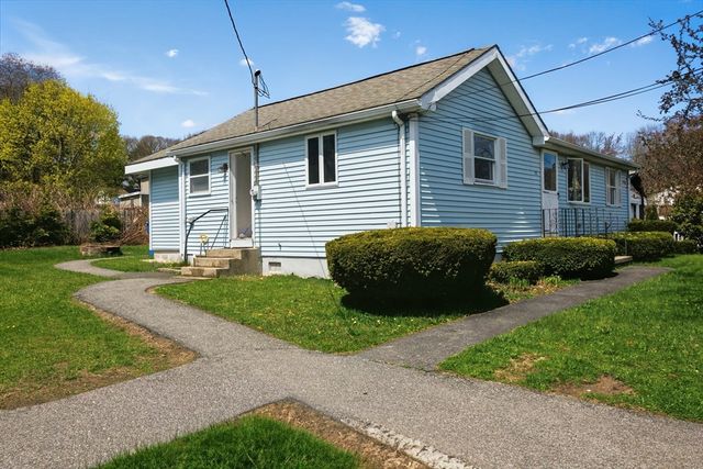 10 N Glenway Ave, Randolph, MA 02368