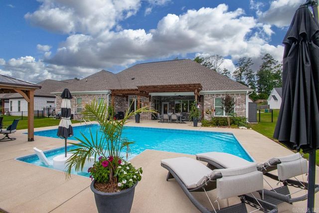 7750 S Shoreline Boulevard, Benton, AR 72019