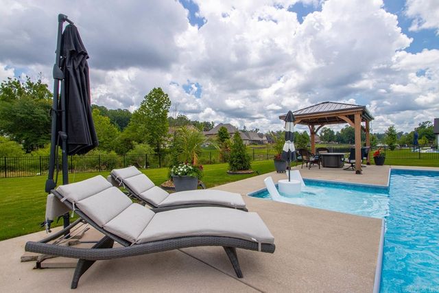 7750 S Shoreline Boulevard, Benton, AR 72019