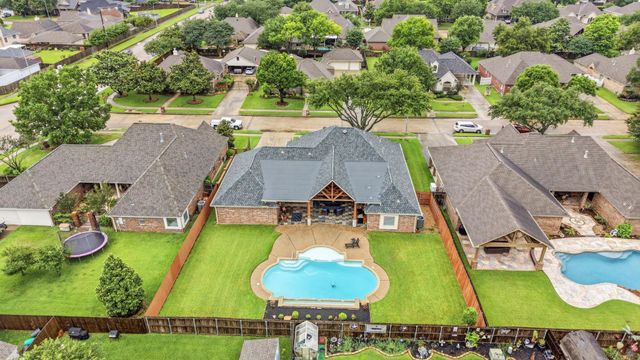 2314 E Lawther Drive, Deer Park, TX 77536