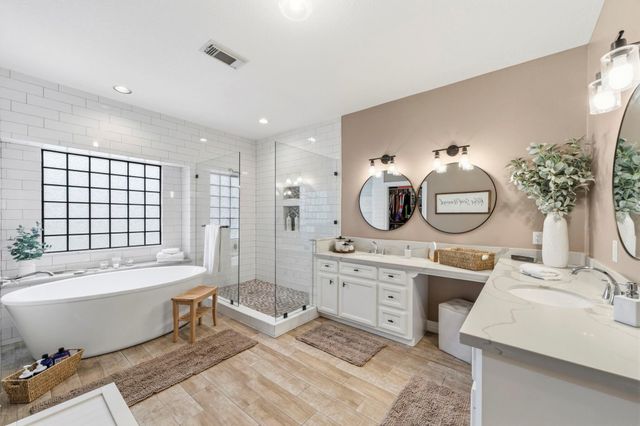 2314 E Lawther Drive, Deer Park, TX 77536