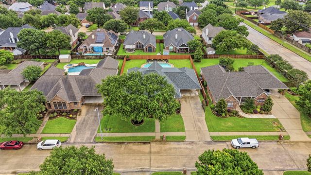 2314 E Lawther Drive, Deer Park, TX 77536