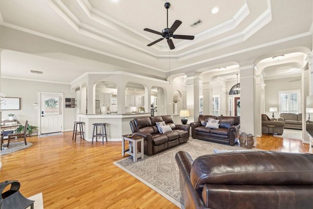 2314 E Lawther Drive, Deer Park, TX 77536