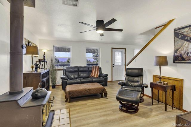 570 Rocky Ridge Road, Westcliffe, CO 81252