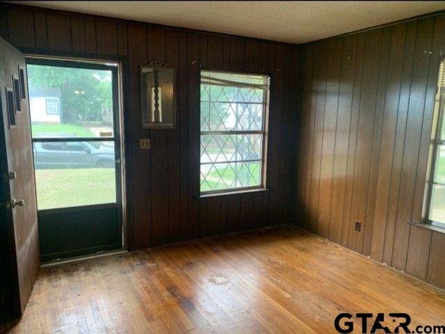 320 S Boon Avenue, Tyler, TX 75702
