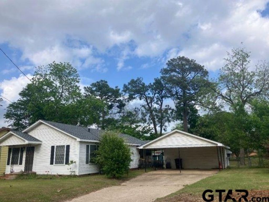 320 S Boon Avenue, Tyler, TX 75702