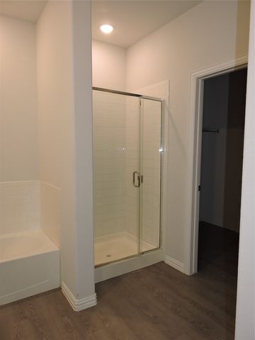 2100 Penn Street, Farmersville, TX 75442