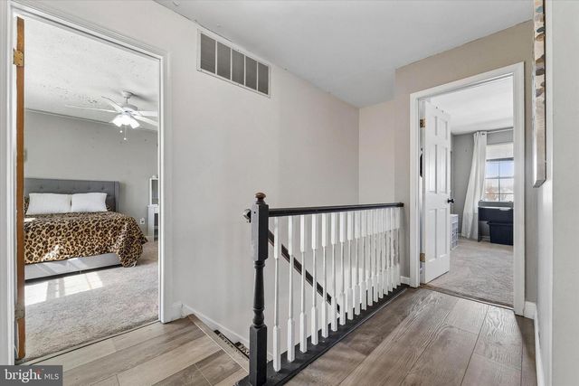 9 ARIEL DR, Mount Holly, NJ 08060