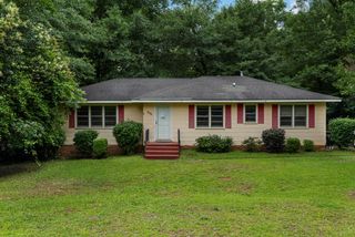508 5th Avenue, Opelika, AL 36801