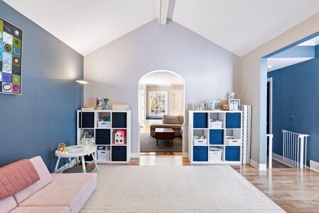 4058 Sunnyside Road, Edina, MN 55424