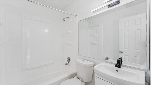 4447 IVEY COURT, Orlando, FL 32811