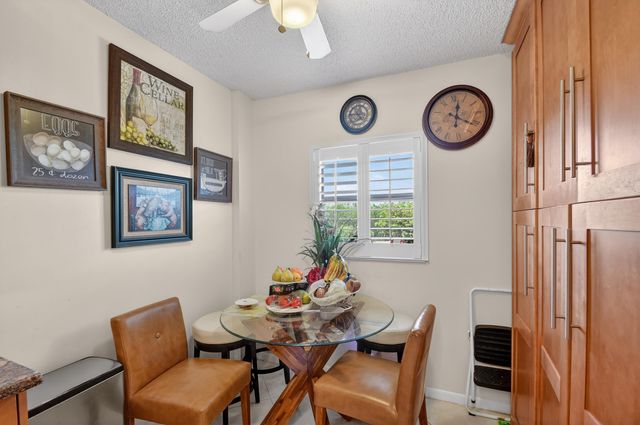 3326 Arcara Way, Greenacres, FL 33467