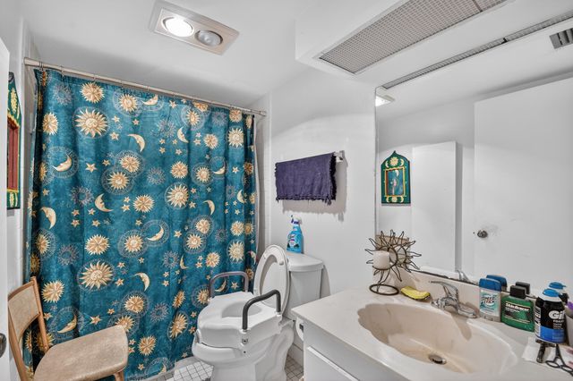 3326 Arcara Way, Greenacres, FL 33467