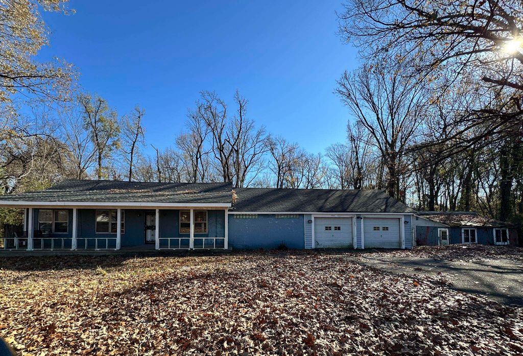 3262 MOUNTAIN TERRACE ST, Memphis, TN 38127