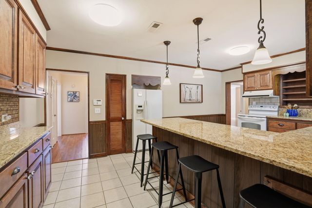 465 Woodland Terrace, Elloree, SC 29047