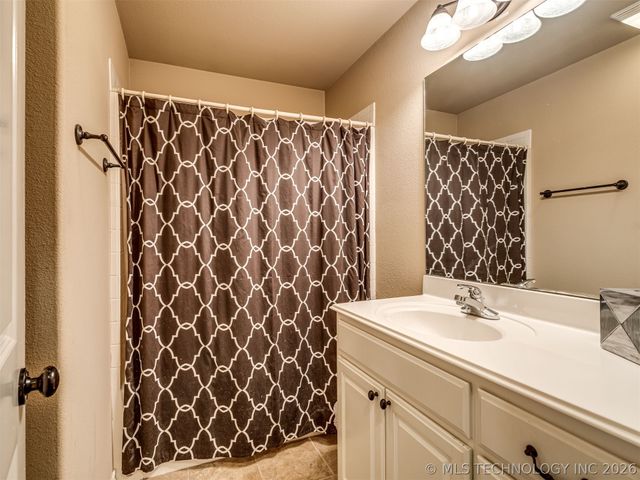 14355 S Toledo Avenue, Bixby, OK 74008