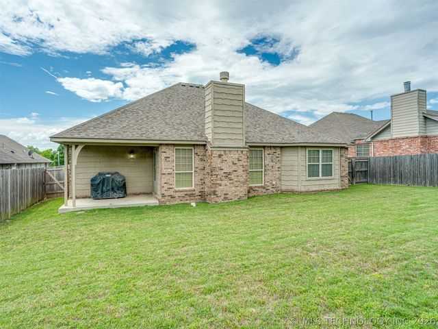 14355 S Toledo Avenue, Bixby, OK 74008