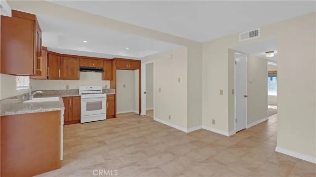 15279 Cadiz, Westminster, CA 92683