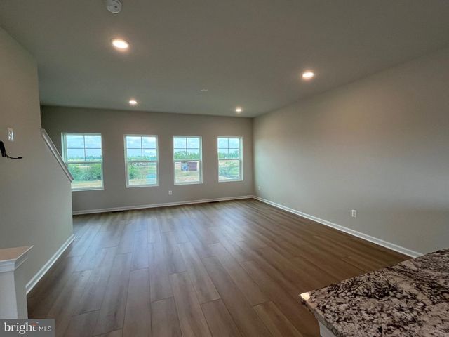 136 SWANSONG PL, Winchester, VA 22603