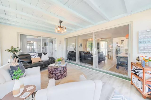 14283 SHARON DR, Largo, FL 33774