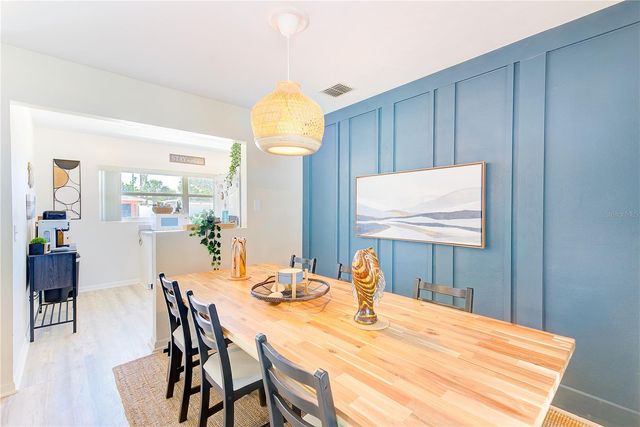 14283 SHARON DR, Largo, FL 33774