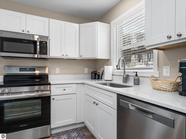 3788 Woodgate Drive, Traverse City, MI 49686