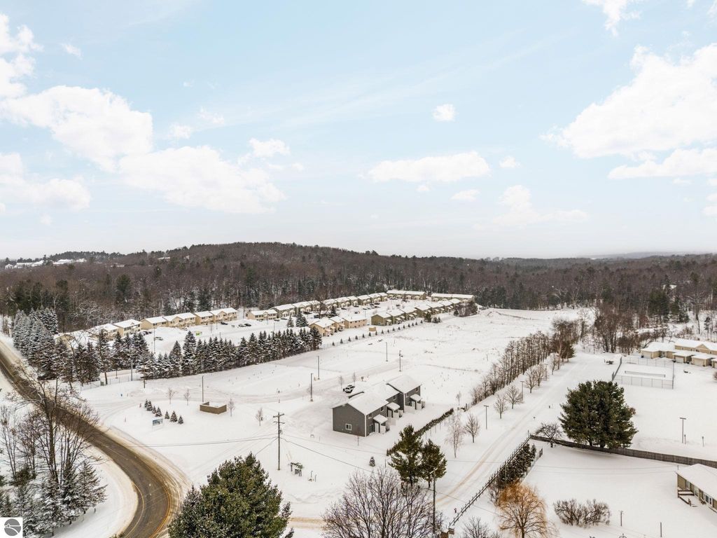 Image 26 of property listing at 3788 Woodgate Drive, Traverse City, MI 49686