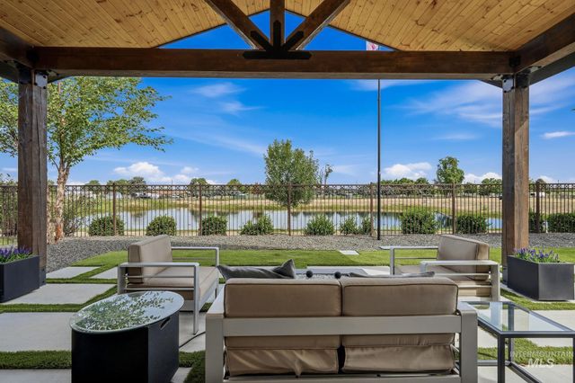 7706 W Meltwater Ln, Eagle, ID 83616 property photo